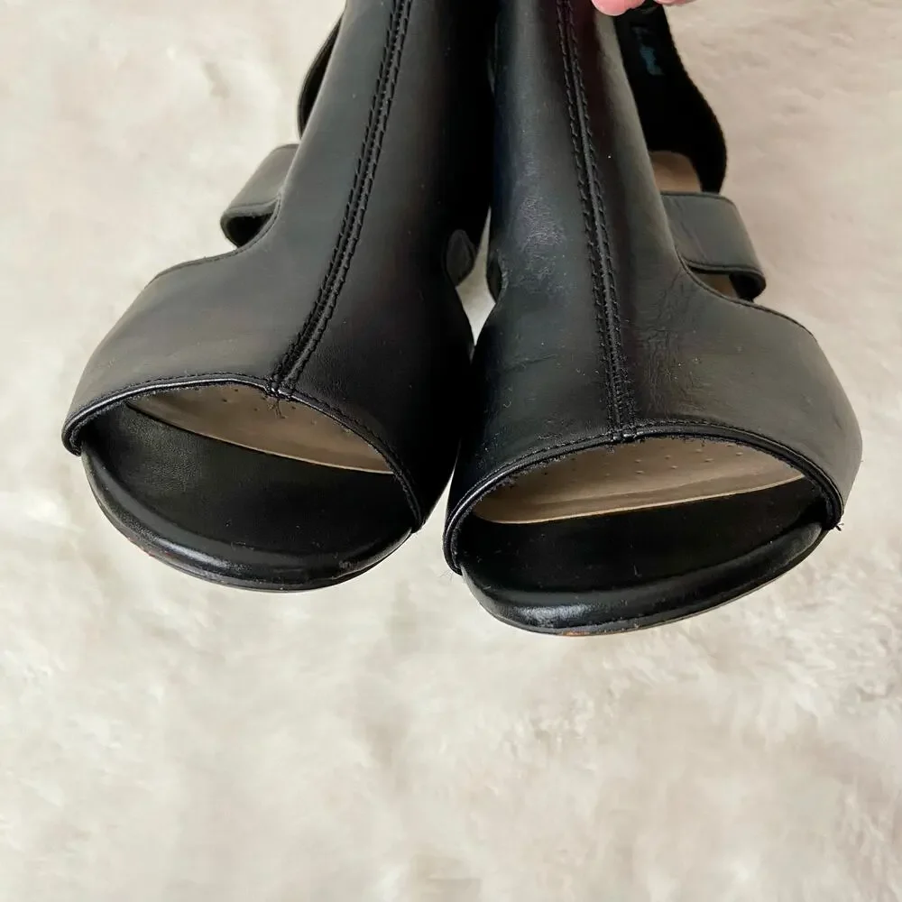 Clarks Leather Chunky Heels - Picture 2 of 8